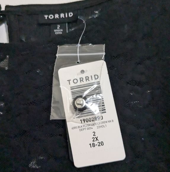 Torrid Plus Size Black Lace Bodycon Dress - Picture 7 of 7